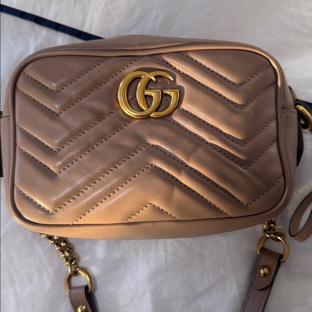 Gucci Tan Crossbody Bag with Gold Accents - Picture 12 of 12